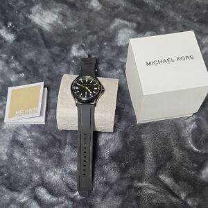 Michael Kors Mens Black and Gold Watch NWOT